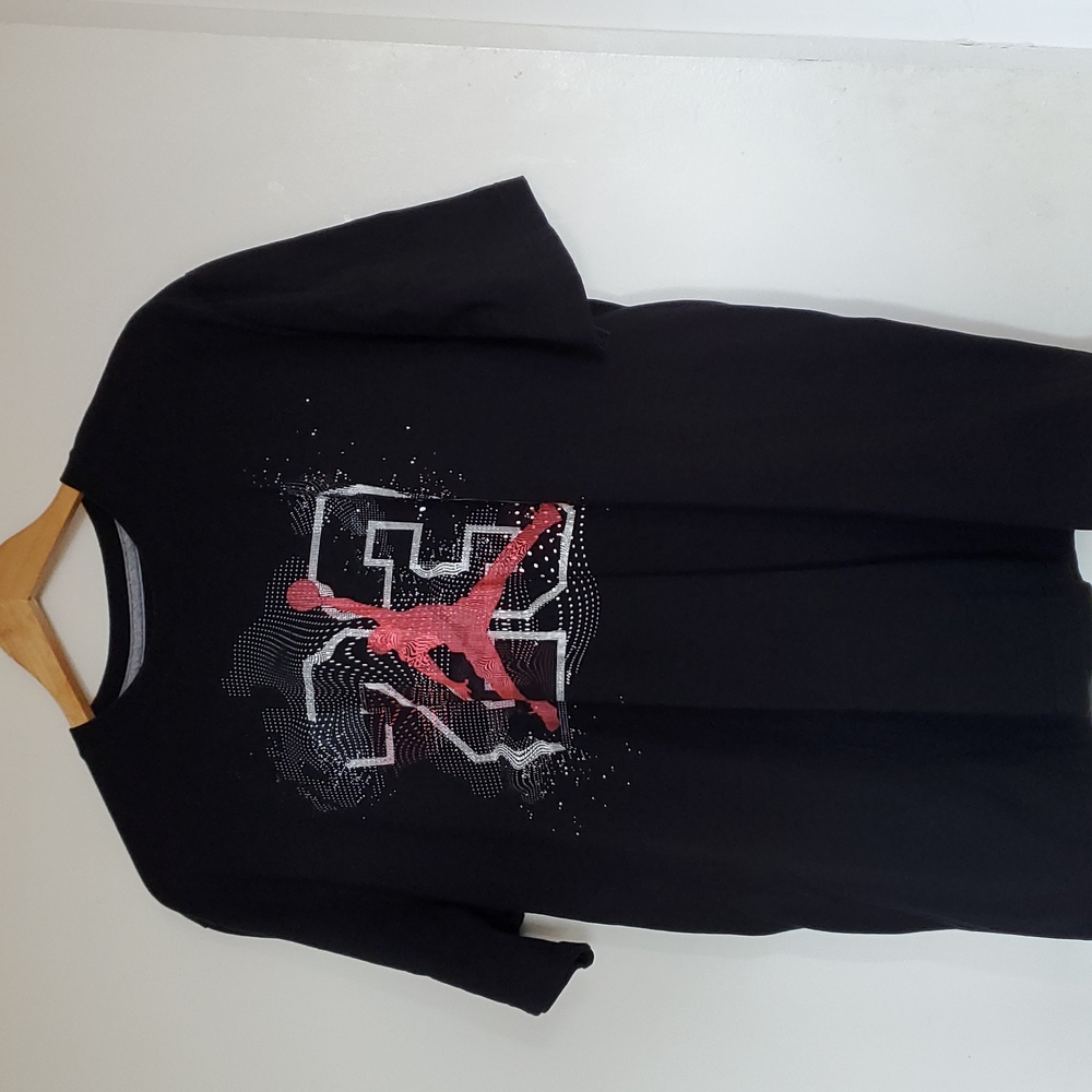 Jordan Jumpman 23 black white and red logo